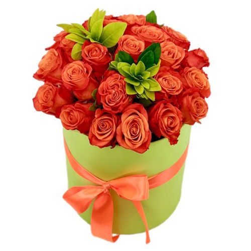 Цветы в шляпной коробке «Огненный шарм»