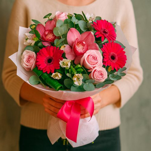 Букет «Розовый вальс»